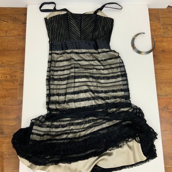 St. John Black Mesh Tule Formal Evening Prom Dress Silk Lining Sz 8 - Picture 13 of 16